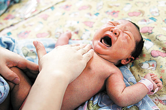 �ز�(˳������ѭ��) ����˫�ַ��ڱ���������Ե������ָ�����ϻ��򱦱��Ҽ磬���ܿ���ͷ����ԭ��������ͬ���������Բ���С����ڱ������ز�������档