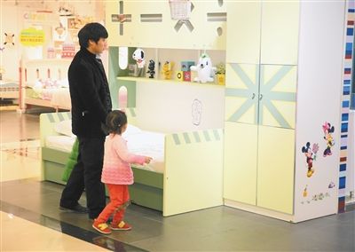 ѡ��ʱ����ȩ�ͷ������ؽ���������Ҫ���ӡ��¾���������Զ�� ��