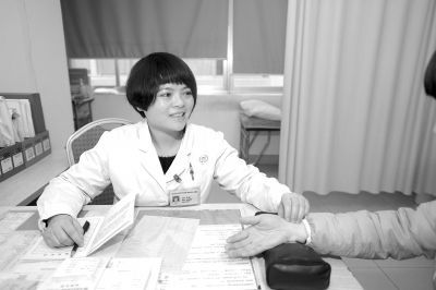 111գɳҽҽԺҽʦһиСС  ƿ 