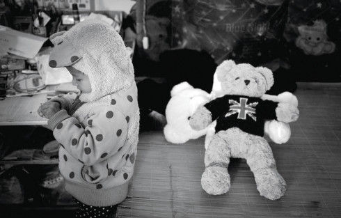 ͼΪ�����ڼ䣬ëëֻ�ܱ������С����ˣ���������ܺ�����С����һ����ˣ��